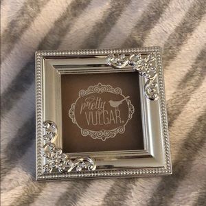 Pretty Vulgar highlighter